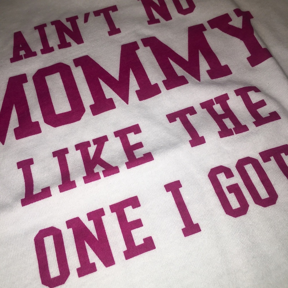 ⭐️AIN’T NO MOMMY TEE - Picture 3 of 3